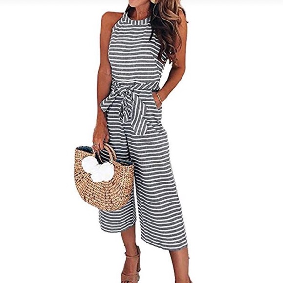 Adorable Sleeveless Striped Jumpsuit - Picture 2 of 8